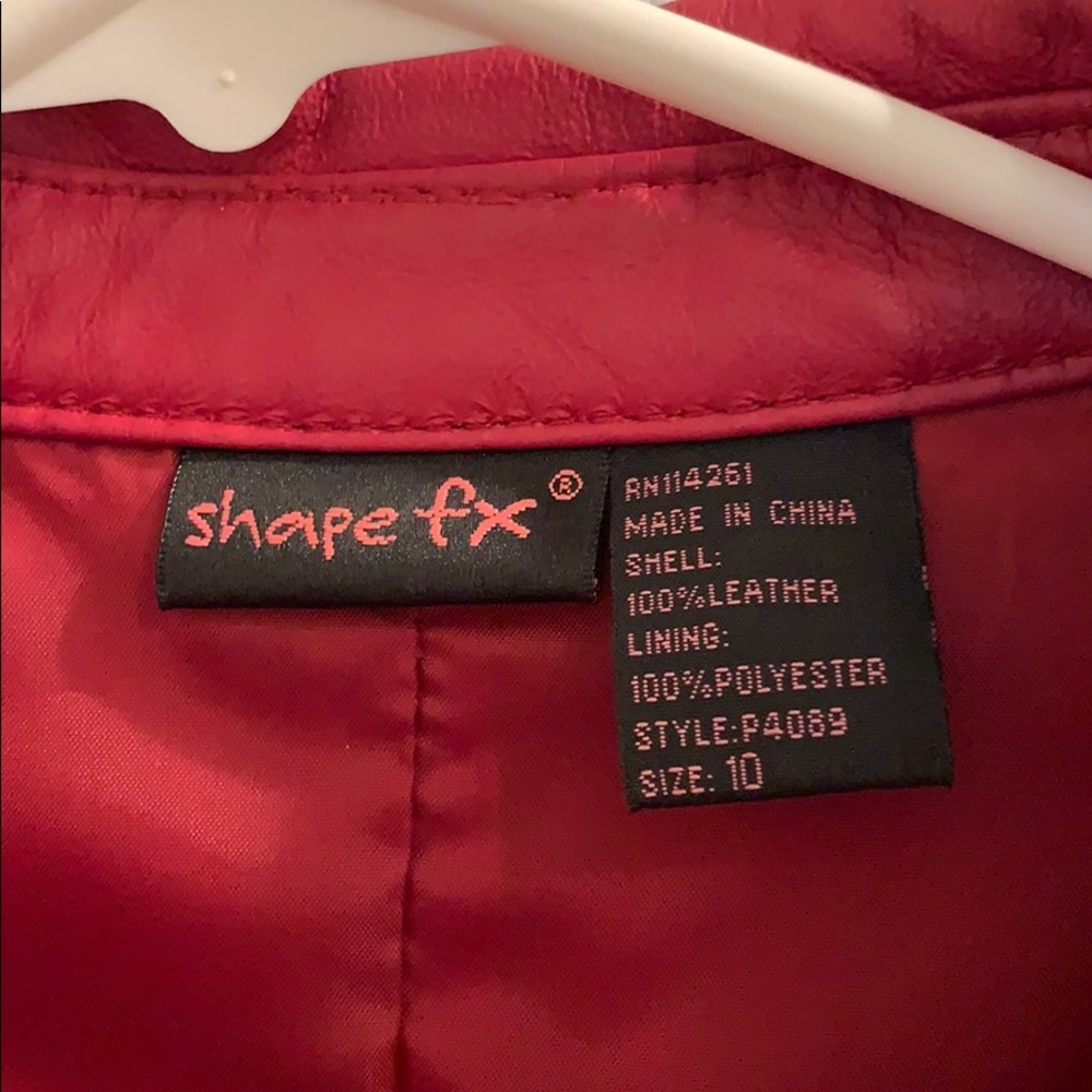 Red leather jacket - Picture 3 of 6